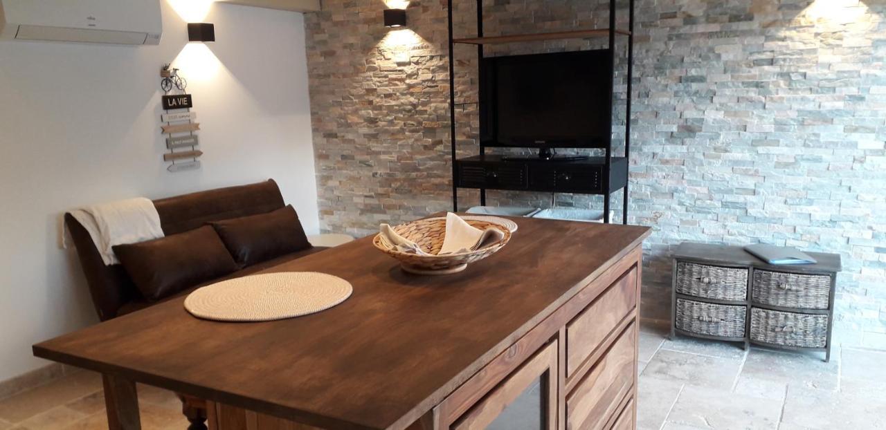 Logement Independant Au Calme Proche Toutes Commodites Et Transports Le Cannet Exterior foto
